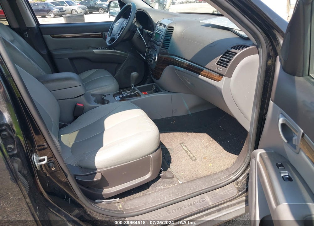 2010 HYUNDAI SANTA FE GLS VIN: 5NMSGDAB9AH391680