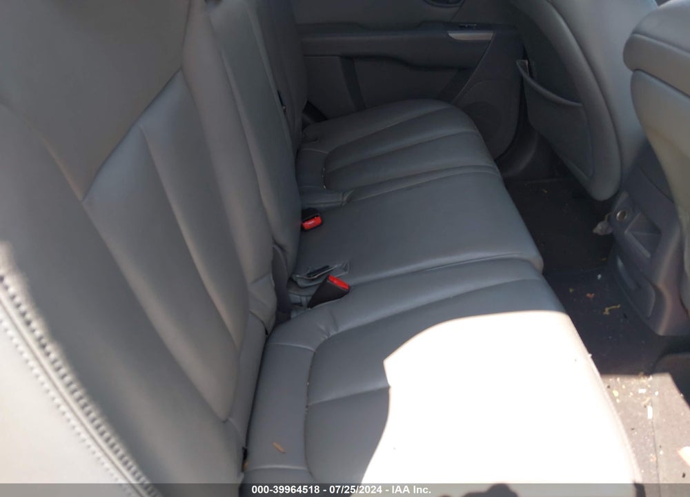 2010 HYUNDAI SANTA FE GLS VIN: 5NMSGDAB9AH391680
