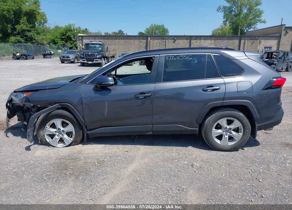 2020 TOYOTA RAV4 XLE VIN: 2T3P1RFV6LW125412