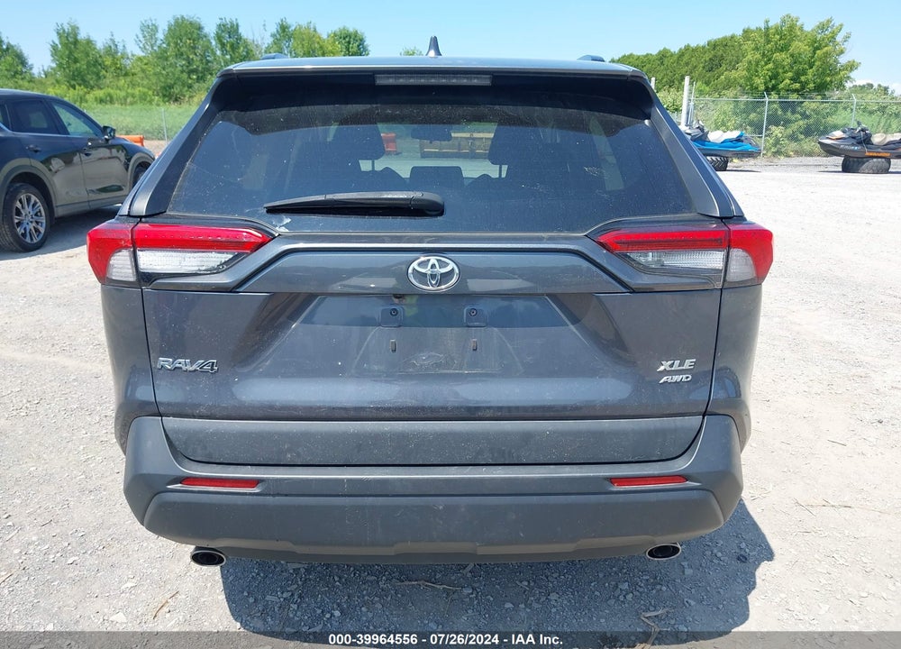 2020 TOYOTA RAV4 XLE VIN: 2T3P1RFV6LW125412