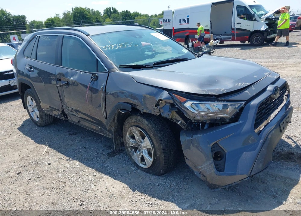 2020 TOYOTA RAV4 XLE VIN: 2T3P1RFV6LW125412