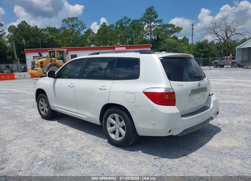 2010 TOYOTA HIGHLANDER BASE V6 VIN: 5TDZK3EH5AS008594