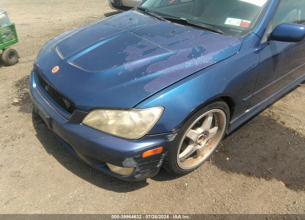 2001 LEXUS IS 300 VIN: JTHBD182410009163
