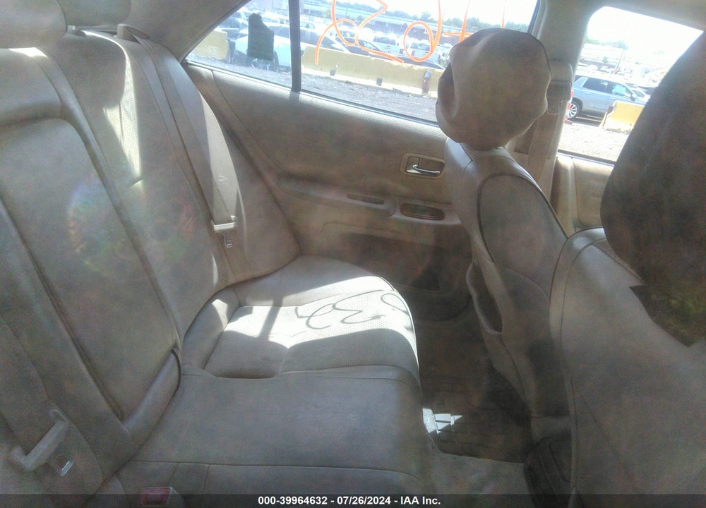 2001 LEXUS IS 300 VIN: JTHBD182410009163