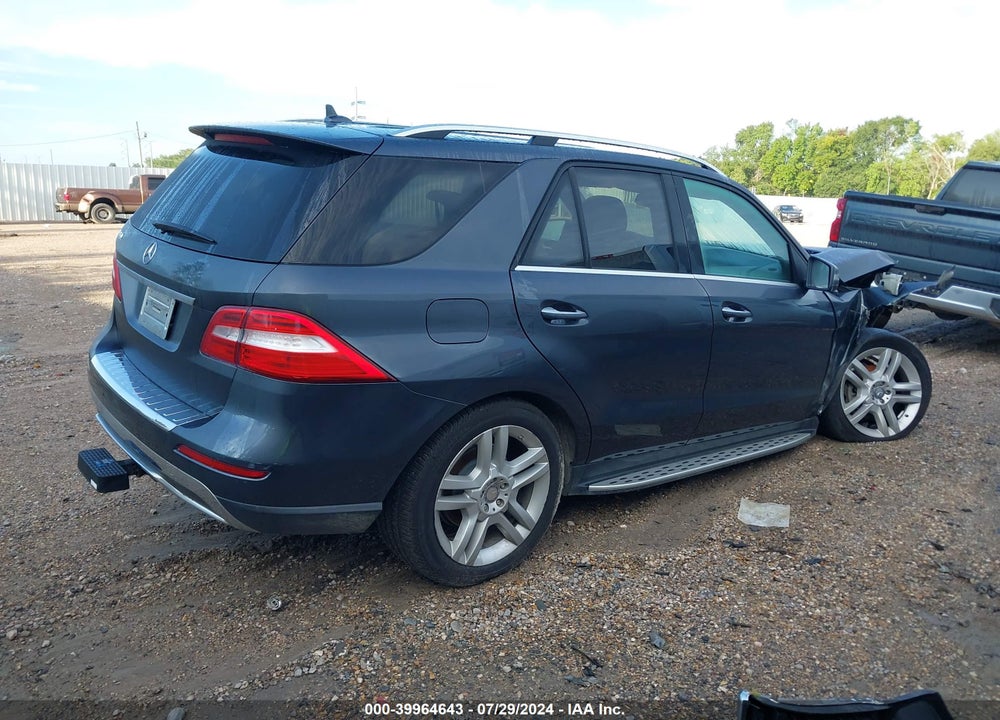 2015 MERCEDES-BENZ ML 350 VIN: 4JGDA5JB9FA462633