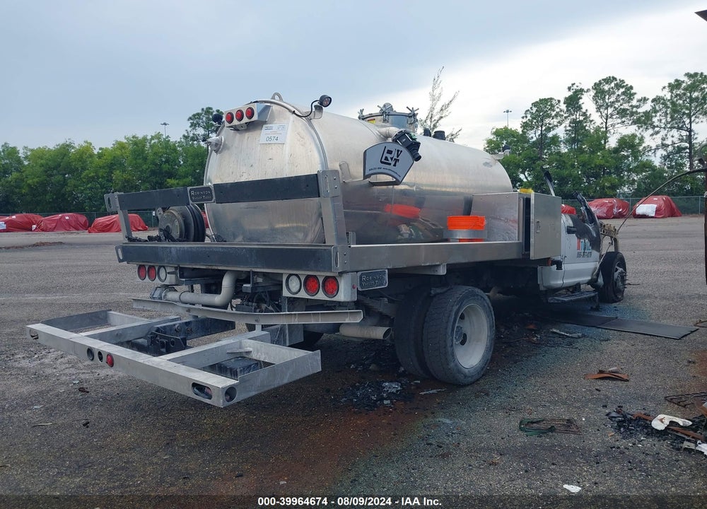 2022 FORD F-550 CHASSIS XL VIN: 1FDUF5GNXNDA09346