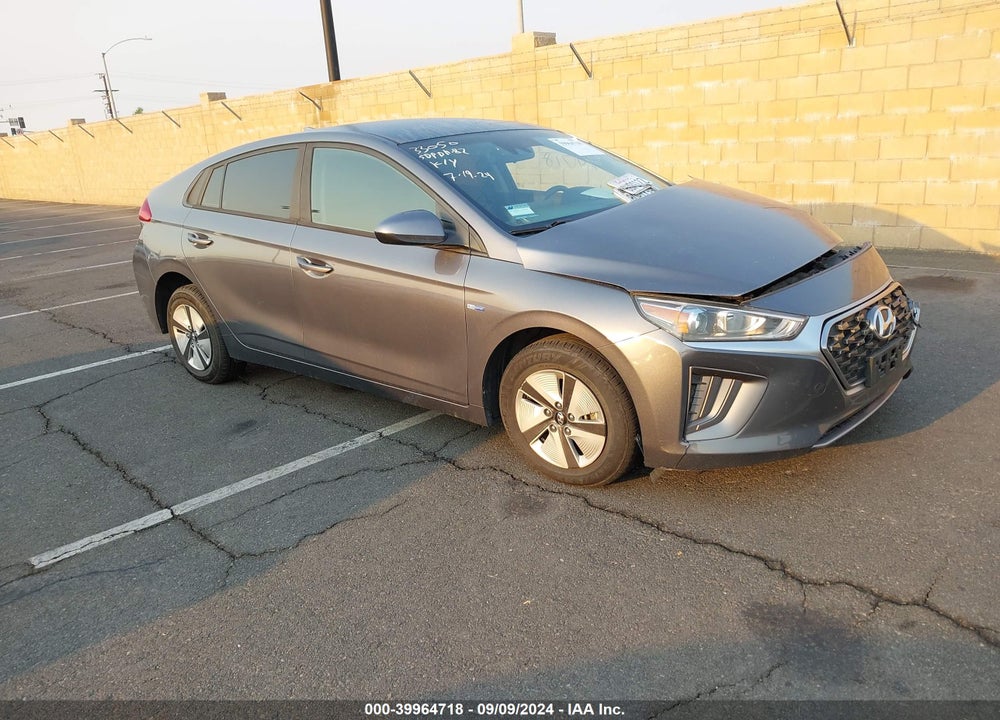 2020 HYUNDAI IONIQ HYBRID BLUE VIN: KMHC65LC8LU202740