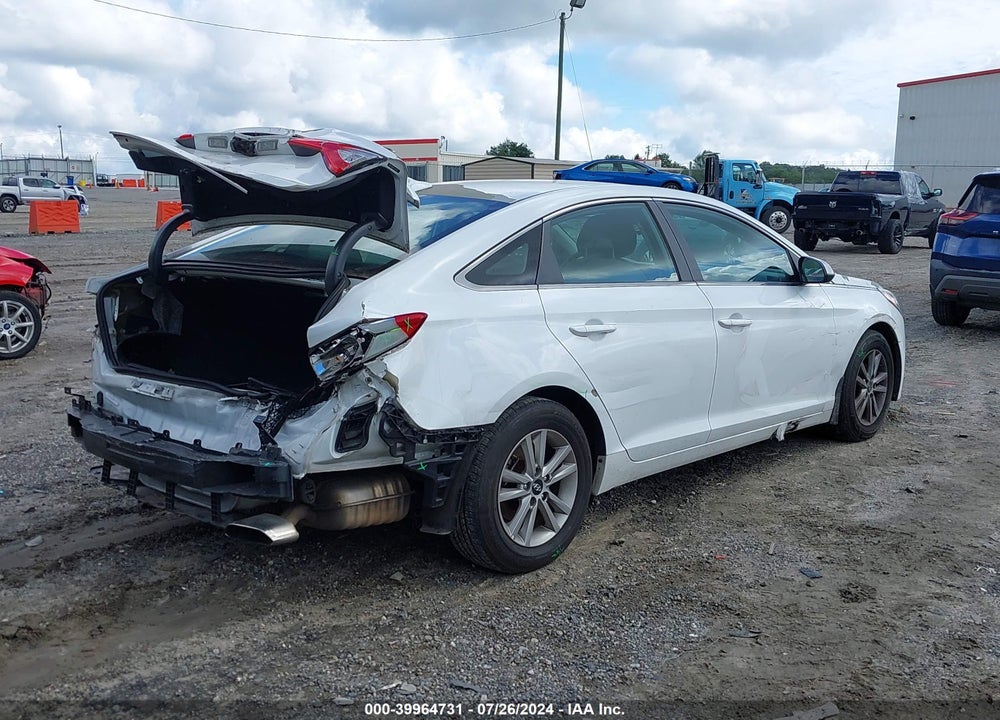 2016 HYUNDAI SONATA SE VIN: 5NPE24AF4GH379091