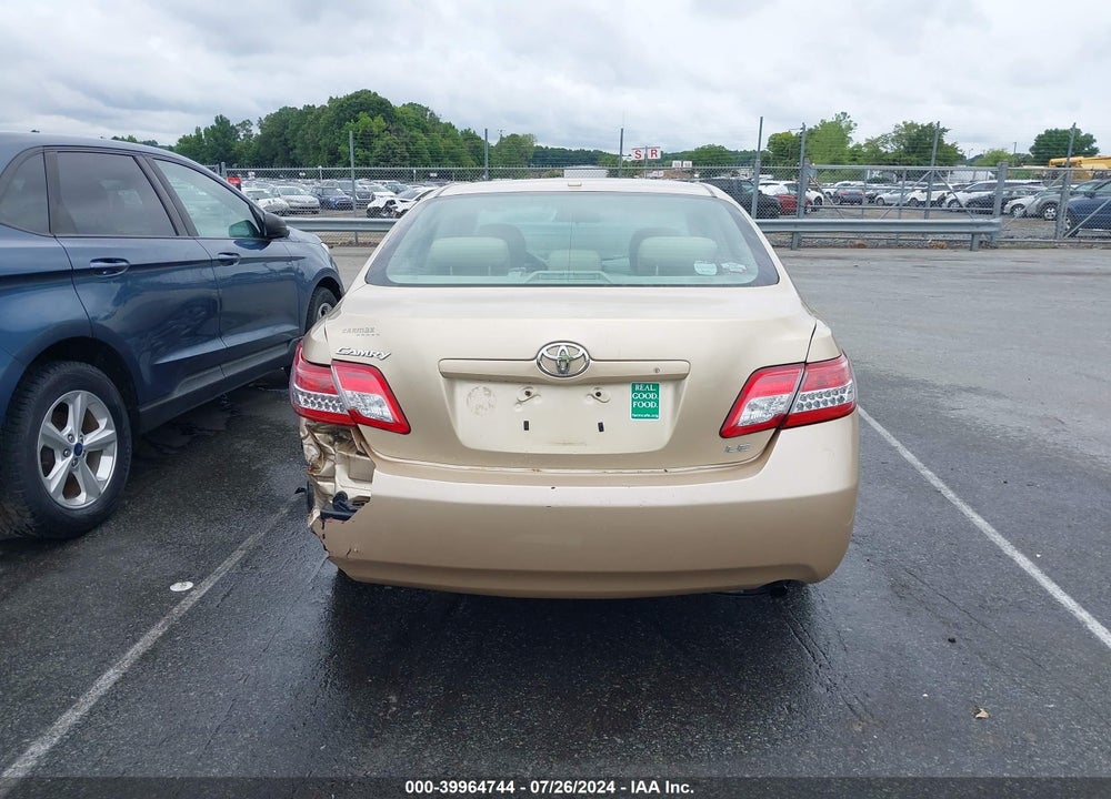2010 TOYOTA CAMRY LE VIN: 4T1BF3EK4AU006084