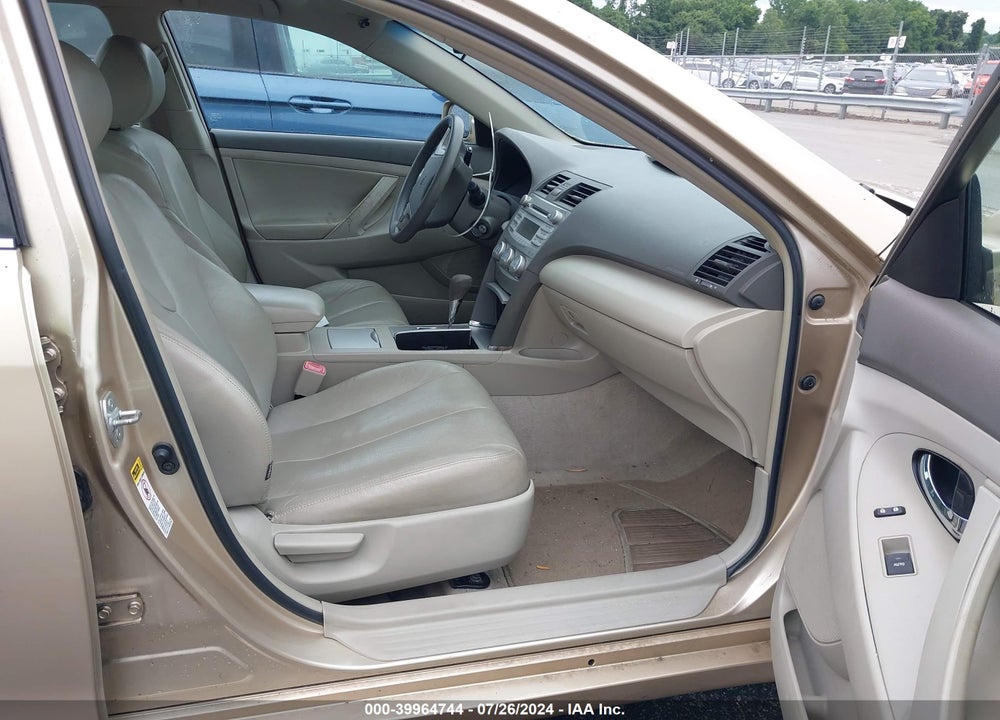 2010 TOYOTA CAMRY LE VIN: 4T1BF3EK4AU006084