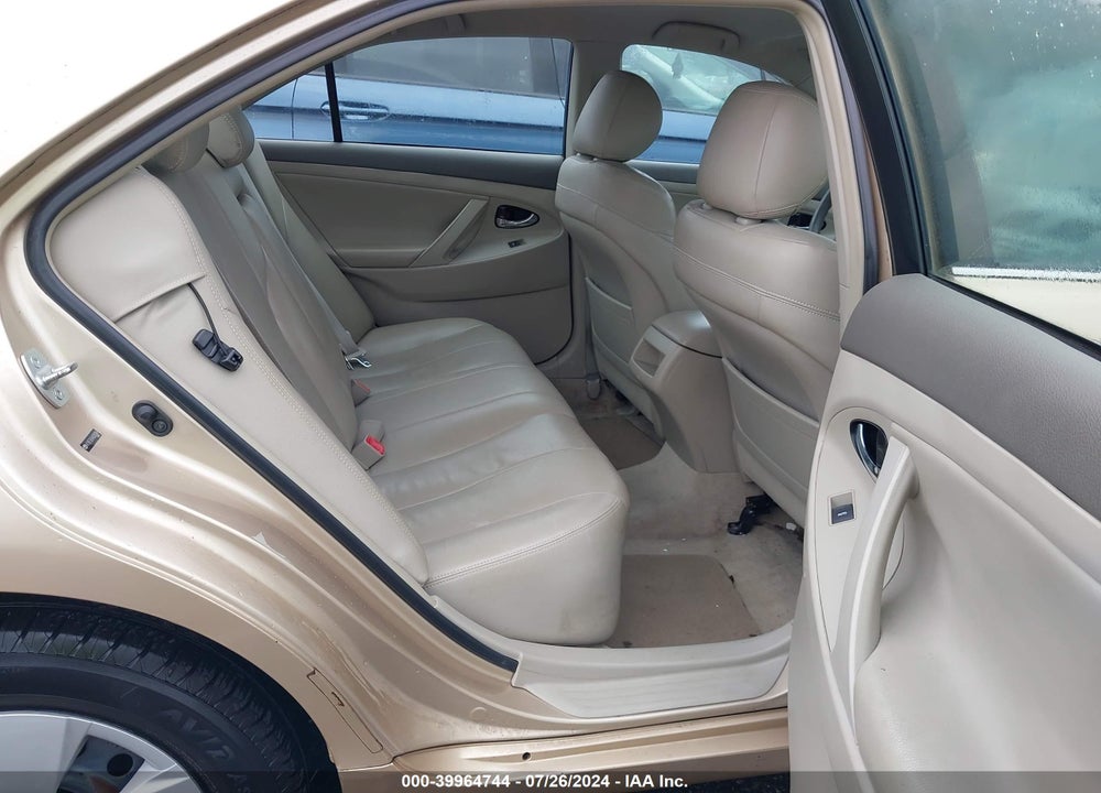 2010 TOYOTA CAMRY LE VIN: 4T1BF3EK4AU006084