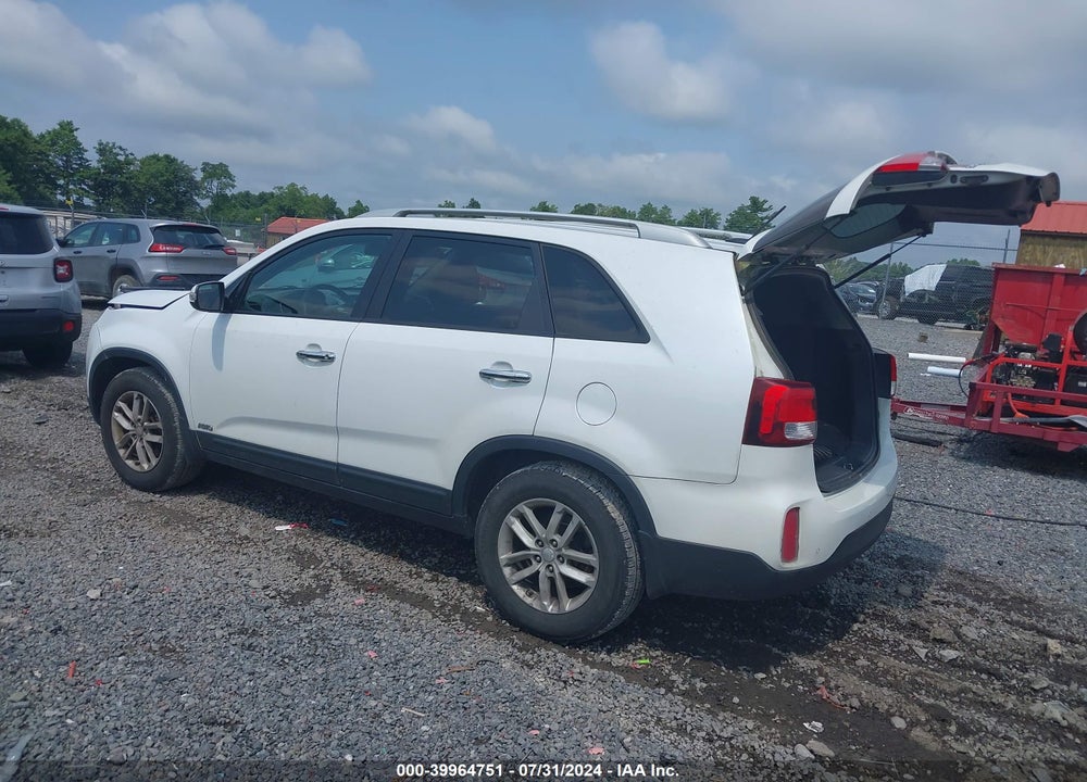 2014 KIA SORENTO LX VIN: 5XYKTDA68EG458820