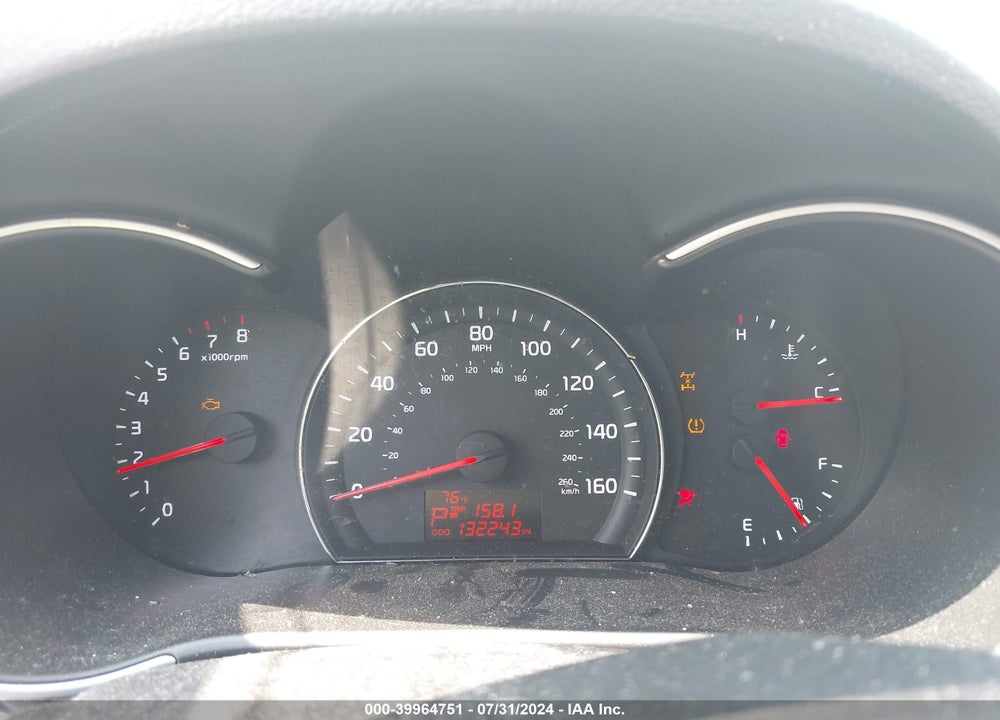 2014 KIA SORENTO LX VIN: 5XYKTDA68EG458820