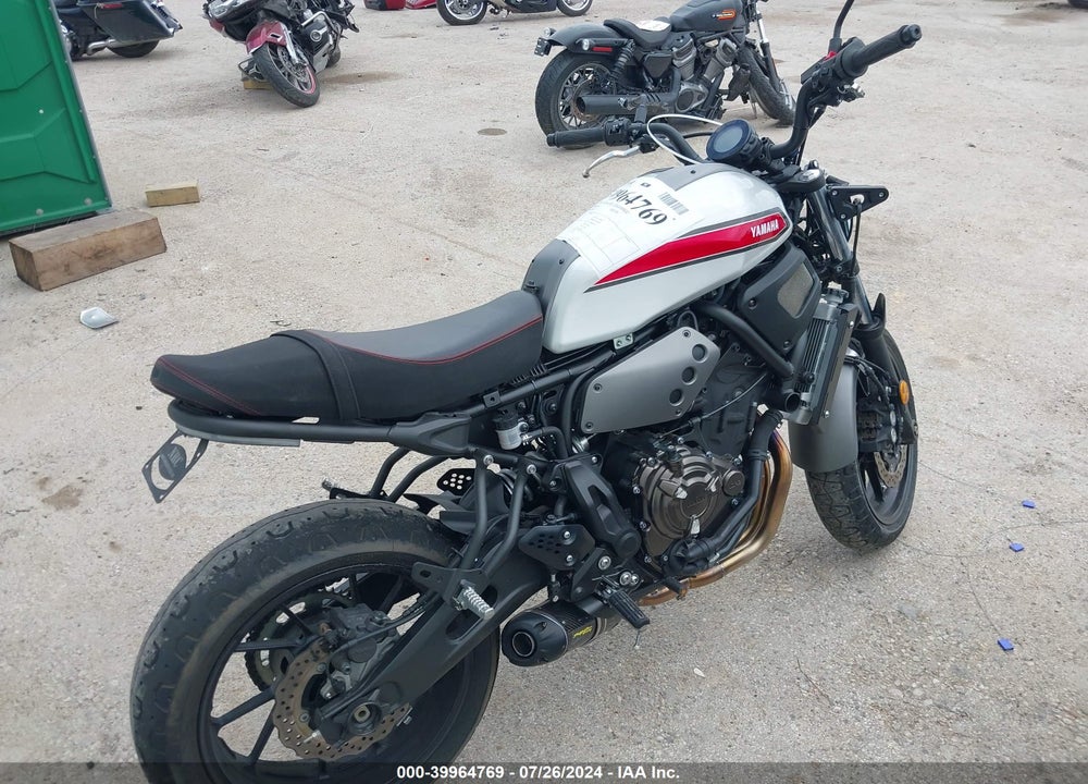 2019 YAMAHA XSR700 VIN: JYARM21E9KA000881