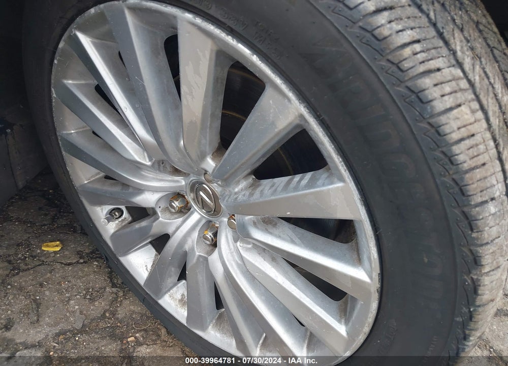2014 LEXUS LS 460 VIN: JTHBL5EFXE5128183