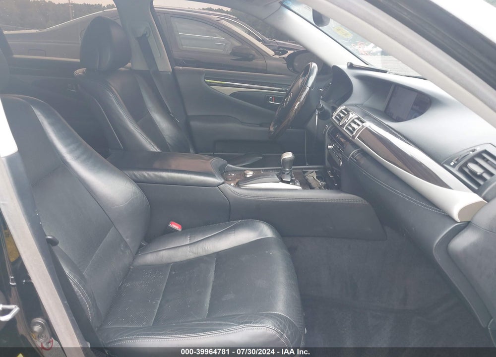 2014 LEXUS LS 460 VIN: JTHBL5EFXE5128183