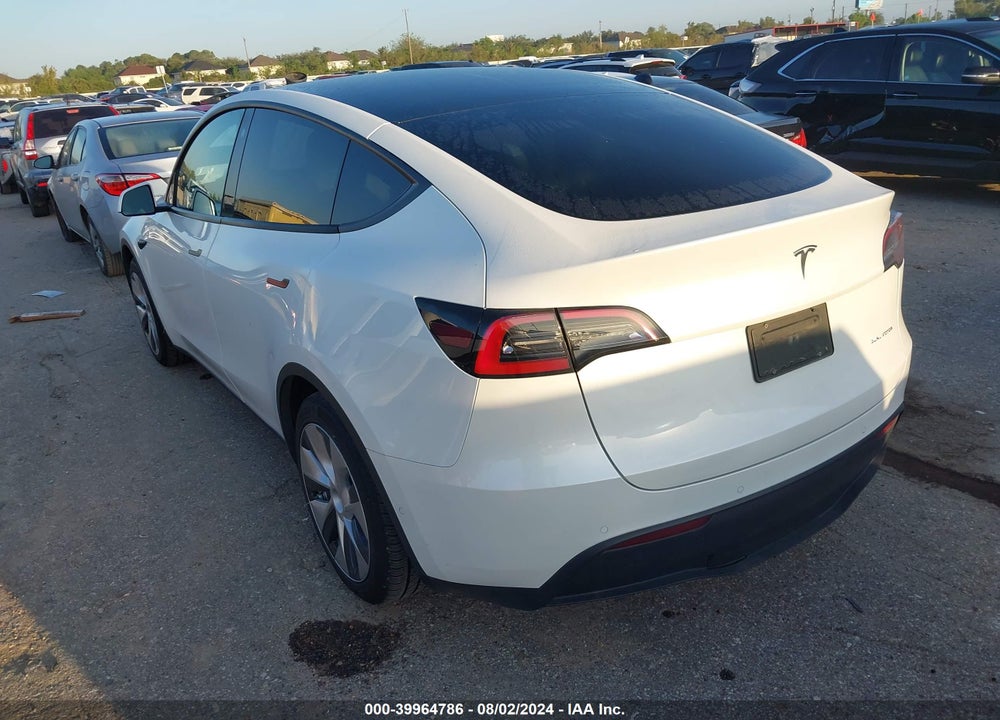 2022 TESLA MODEL Y LONG RANGE DUAL MOTOR ALL-WHEEL DRIVE VIN: 7SAYGAEE6NF574803