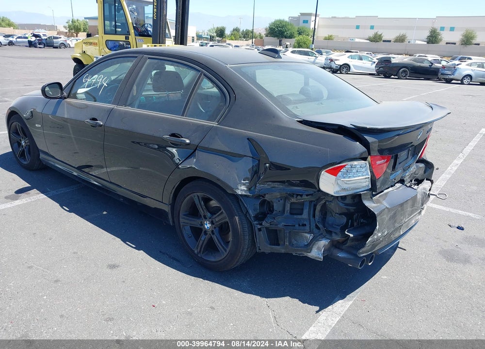 2011 BMW 328I VIN: WBAPH5C58BA441932
