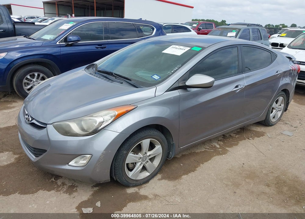2013 HYUNDAI ELANTRA GLS VIN: KMHDH4AE5DU572977