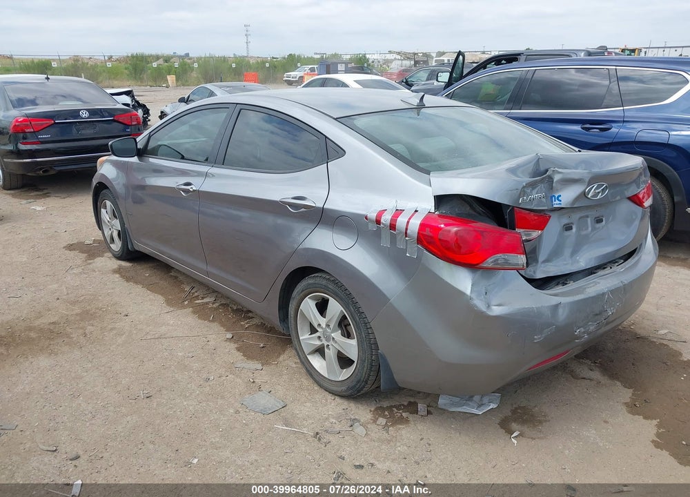 2013 HYUNDAI ELANTRA GLS VIN: KMHDH4AE5DU572977