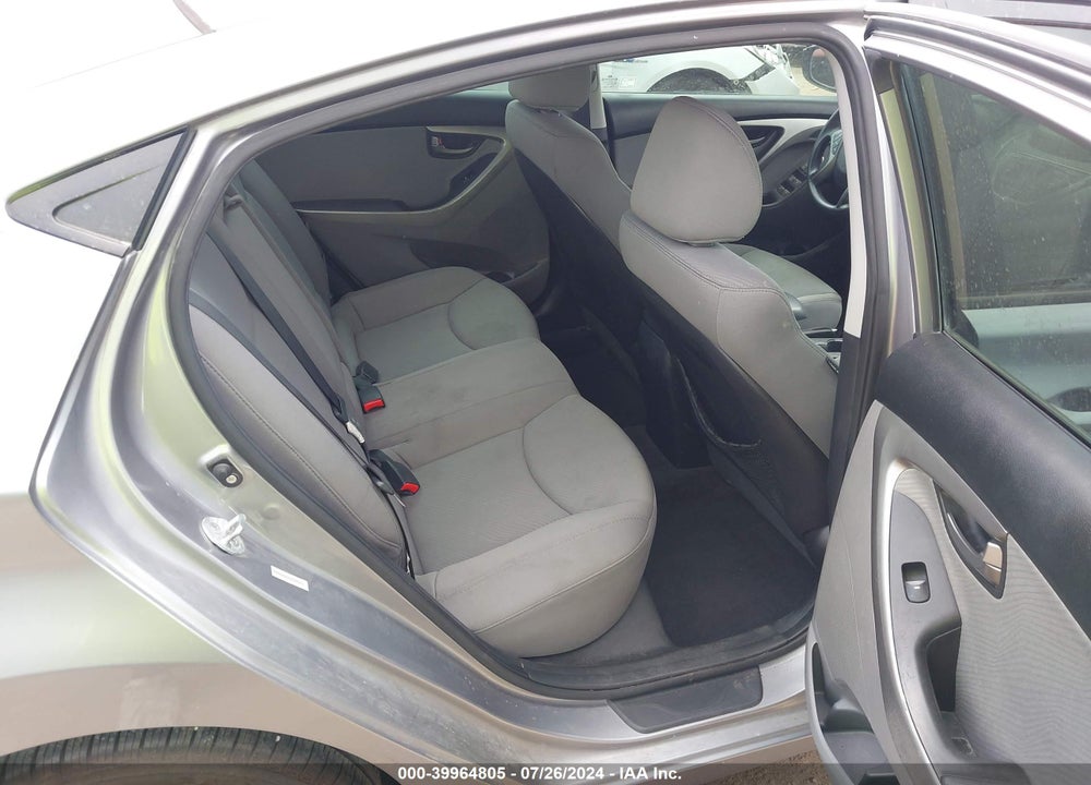 2013 HYUNDAI ELANTRA GLS VIN: KMHDH4AE5DU572977