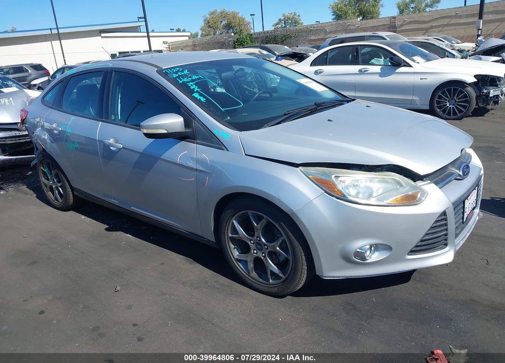 2014 FORD FOCUS SE VIN: 1FADP3F27EL342385