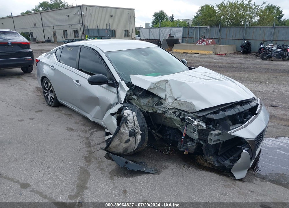 2020 NISSAN ALTIMA SR FWD VIN: 1N4BL4CV7LC142756