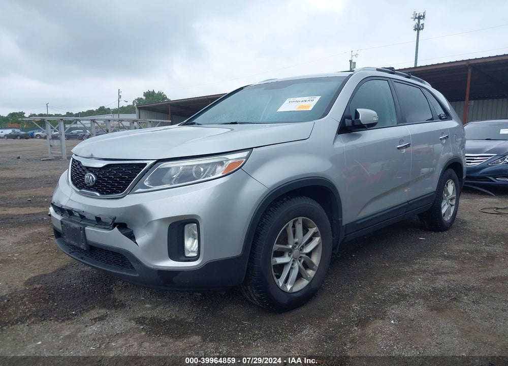2014 KIA SORENTO LX VIN: 5XYKT3A69EG519828
