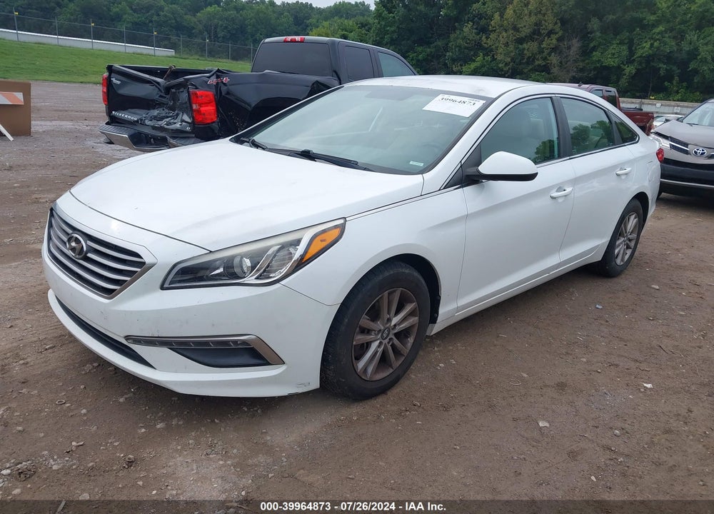 2015 HYUNDAI SONATA SE VIN: 5NPE24AF1FH258324