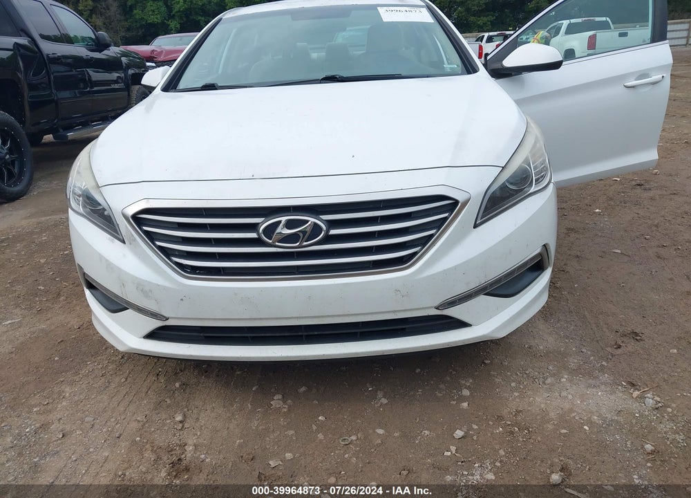 2015 HYUNDAI SONATA SE VIN: 5NPE24AF1FH258324