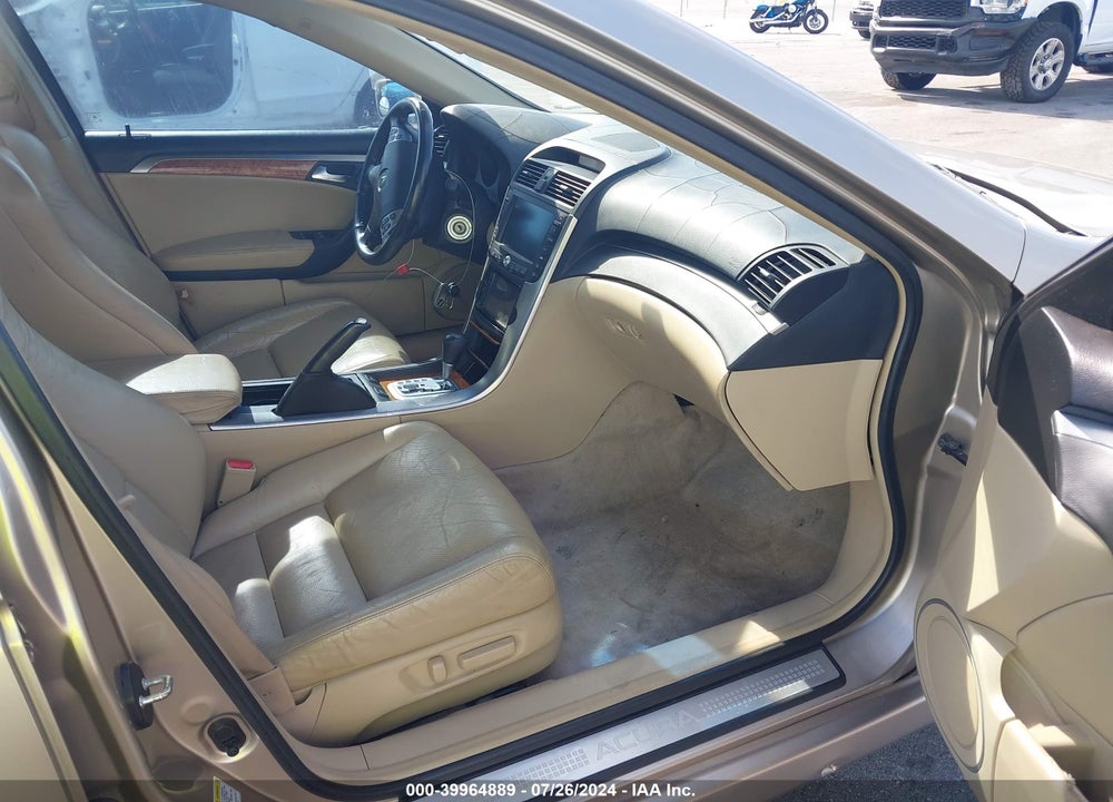 2005 ACURA TL VIN: 19UUA66285A022180