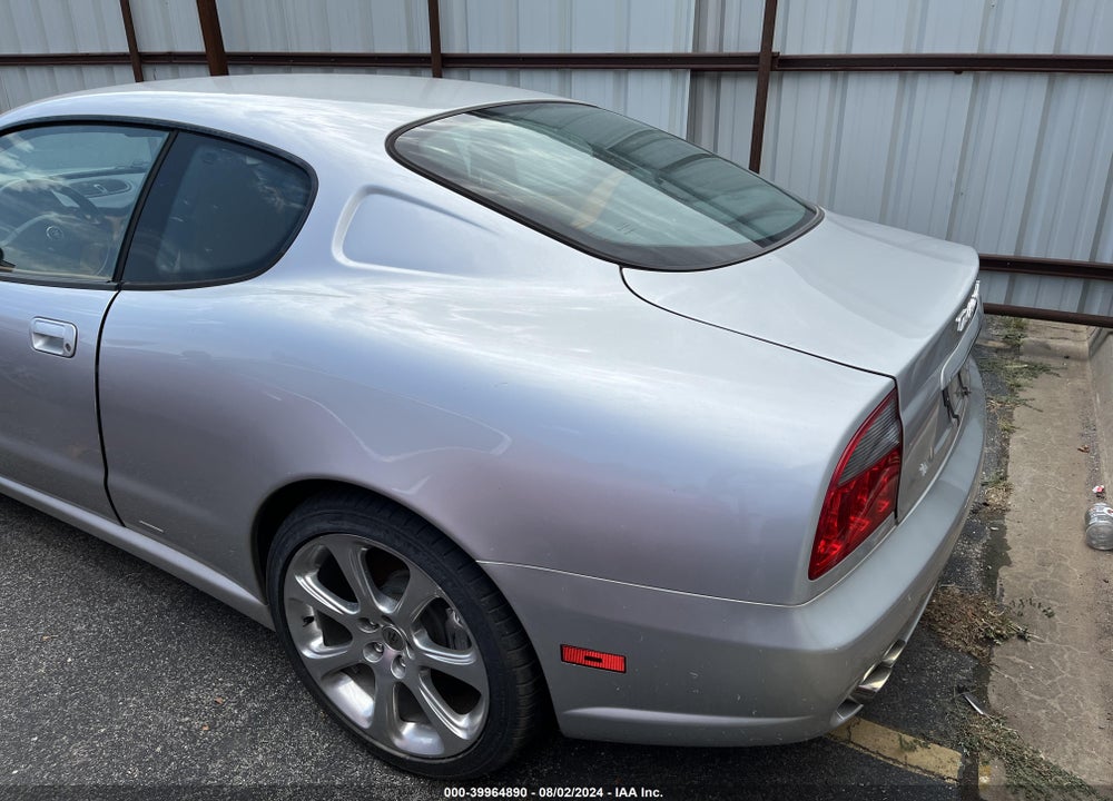 2004 MASERATI COUPE CAMBIOCORSA/GT VIN: ZAMBC38A340011817