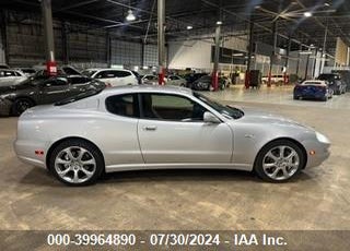 2004 MASERATI COUPE CAMBIOCORSA/GT VIN: ZAMBC38A340011817