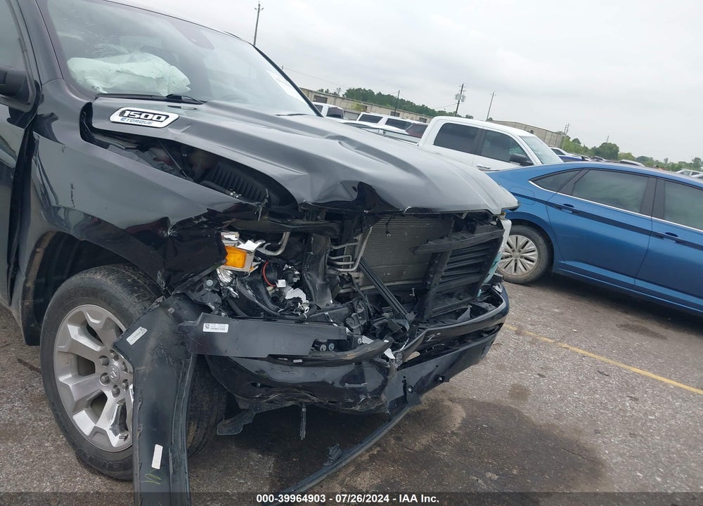 2022 RAM 1500 LONE STAR 4X2 5'7 BOX VIN: 1C6RREFG9NN382870