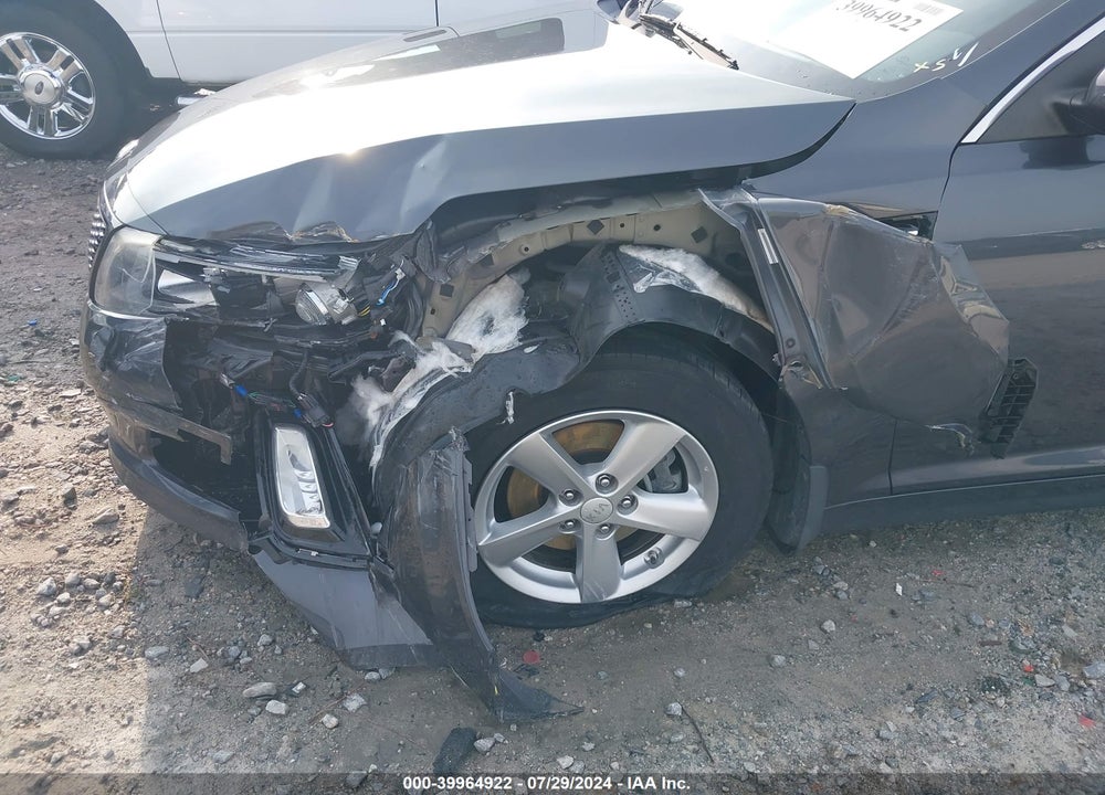 2015 KIA OPTIMA LX VIN: 5XXGM4A71FG445134