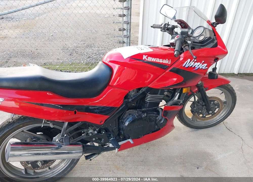 1999 KAWASAKI EX500 D VIN: JKAEXVD1XXA048038