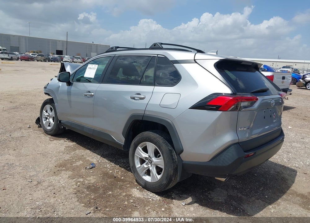 2021 TOYOTA RAV4 XLE VIN: 2T3P1RFV6MW223406