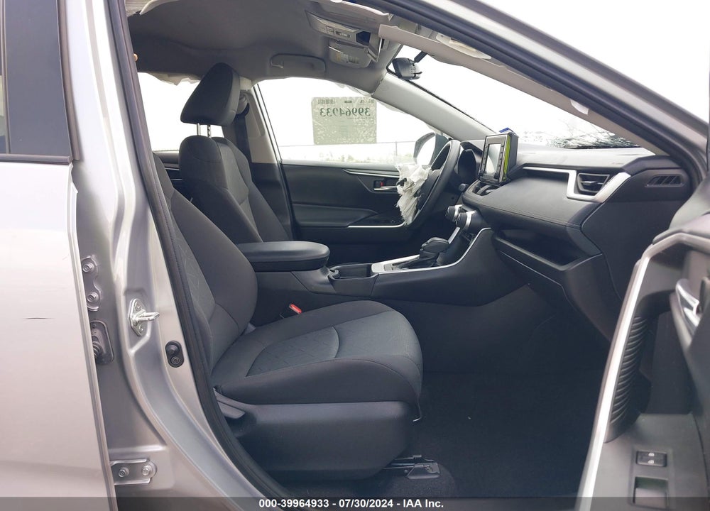 2021 TOYOTA RAV4 XLE VIN: 2T3P1RFV6MW223406
