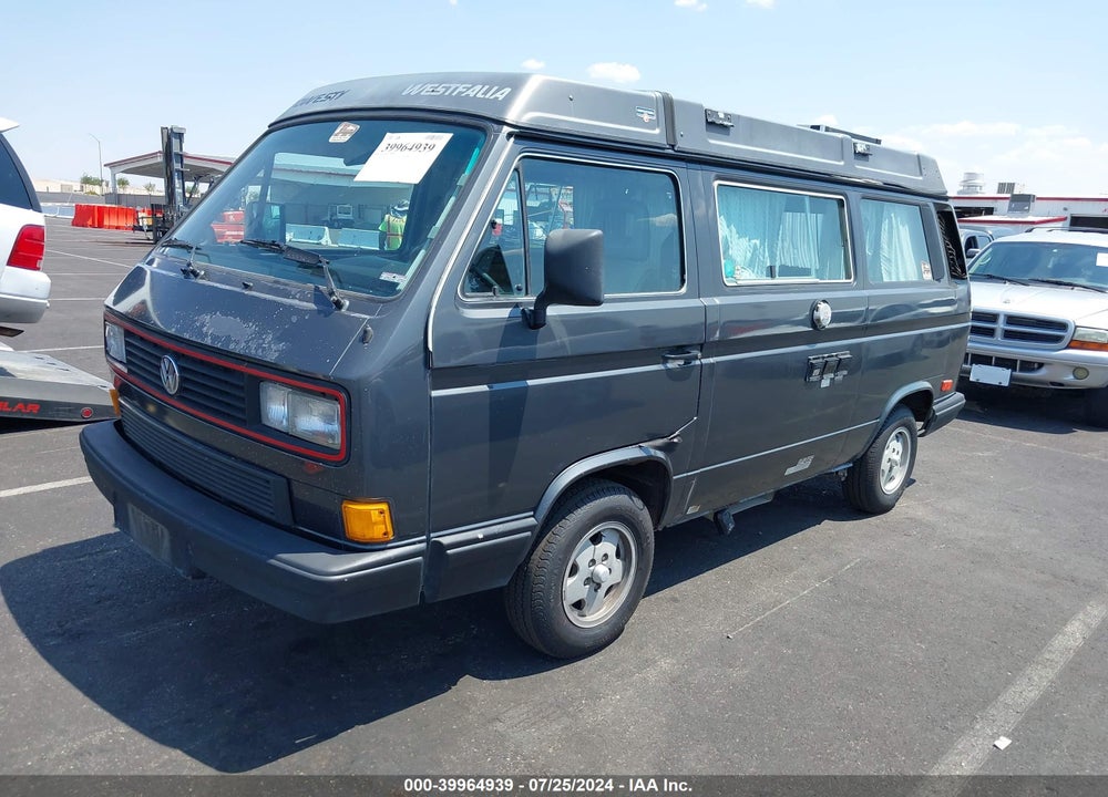 1988 VOLKSWAGEN VANAGON CAMPMOBILE VIN: WV2ZB0251JH040506