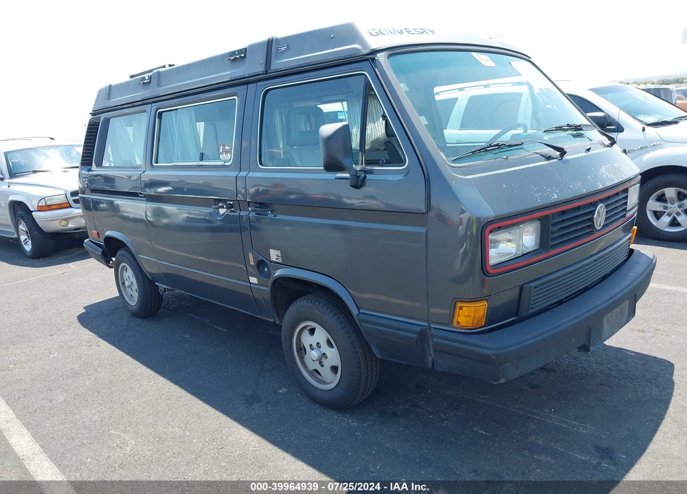 1988 VOLKSWAGEN VANAGON CAMPMOBILE VIN: WV2ZB0251JH040506
