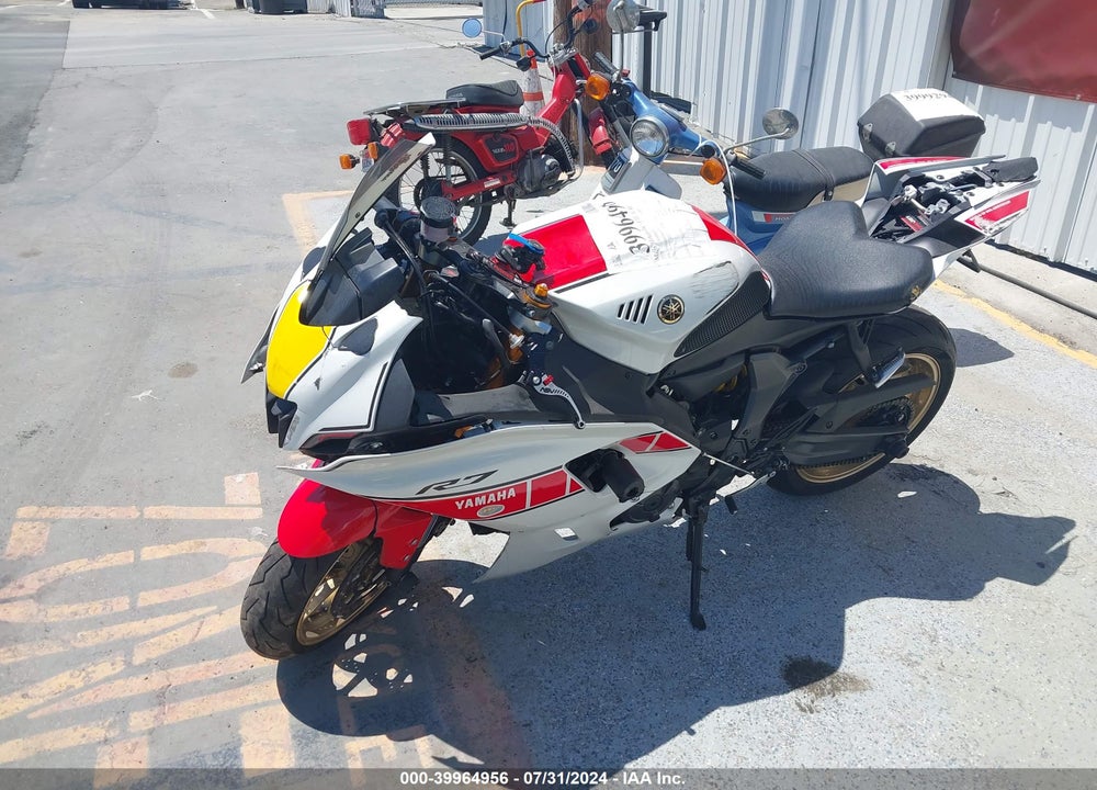 2022 YAMAHA YZFR7 VIN: JYARM38Y3NA000899