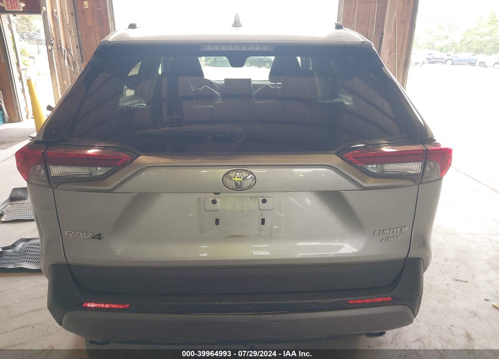 2019 TOYOTA RAV4 LIMITED VIN: 2T3N1RFV0KW011623
