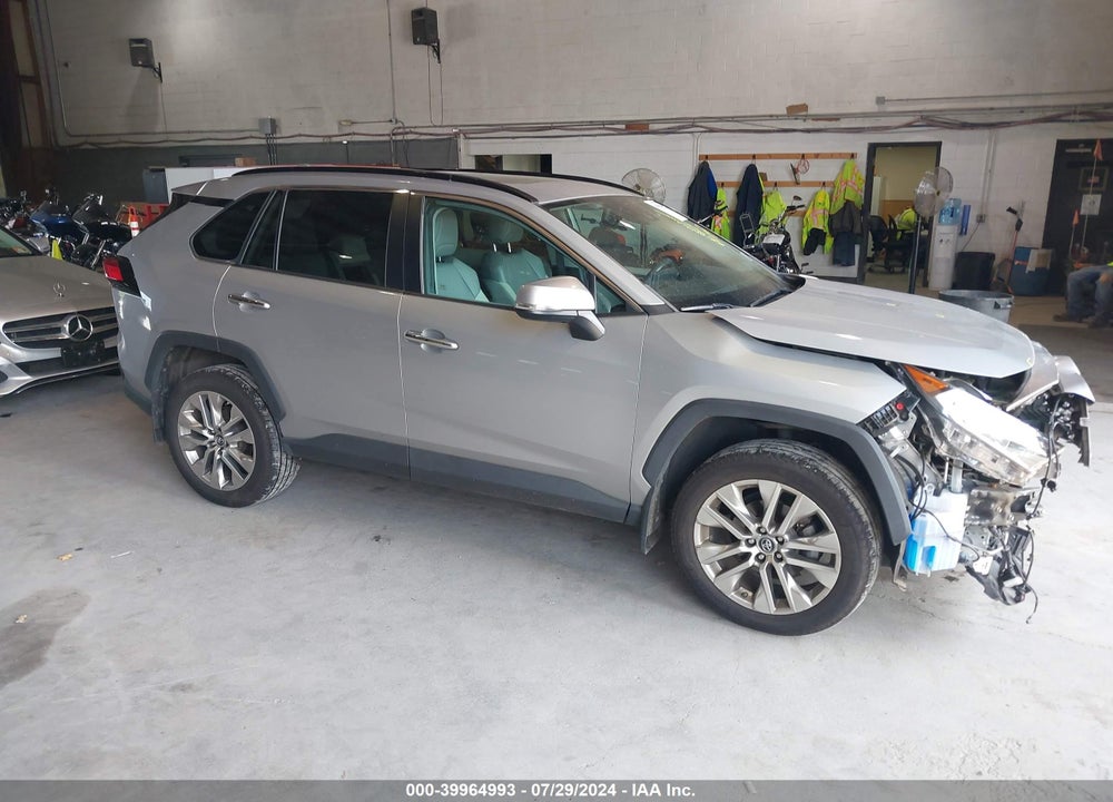 2019 TOYOTA RAV4 LIMITED VIN: 2T3N1RFV0KW011623