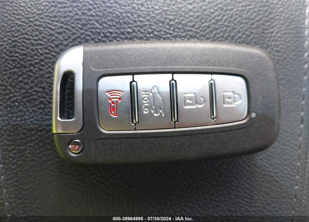 2011 HYUNDAI SONATA SE VIN: 5NPEC4AC6BH125961