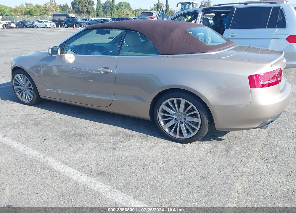2010 AUDI A5 2.0T PREMIUM VIN: WAUTFAFH8AN015863