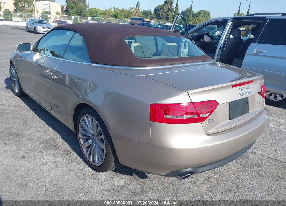 2010 AUDI A5 2.0T PREMIUM VIN: WAUTFAFH8AN015863