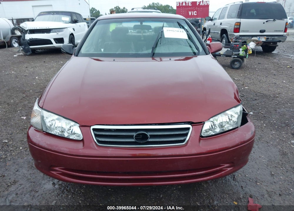 2001 TOYOTA CAMRY CE VIN: 4T1BG22K71U858294