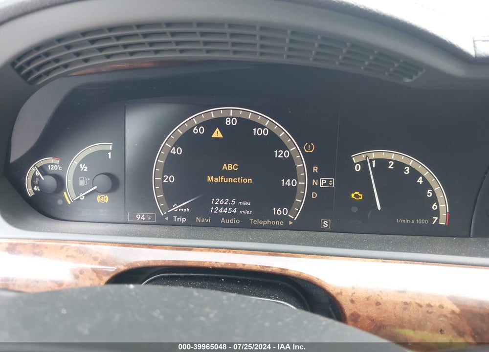 2008 MERCEDES-BENZ S 550 VIN: WDDNG71X58A188130