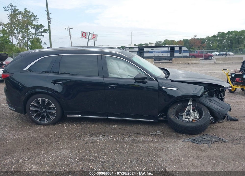 2024 MAZDA CX-90 VIN: JM3KK1HC1R1141293