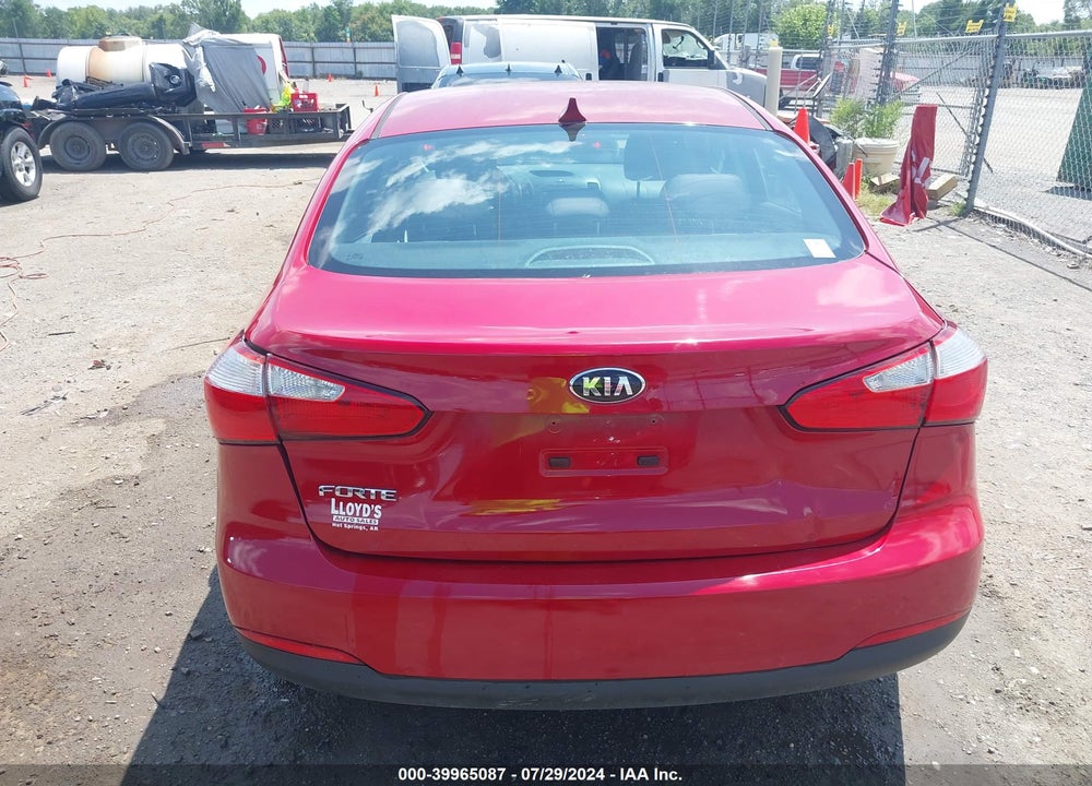 2015 KIA FORTE VIN: KNAFX4A63F5415693